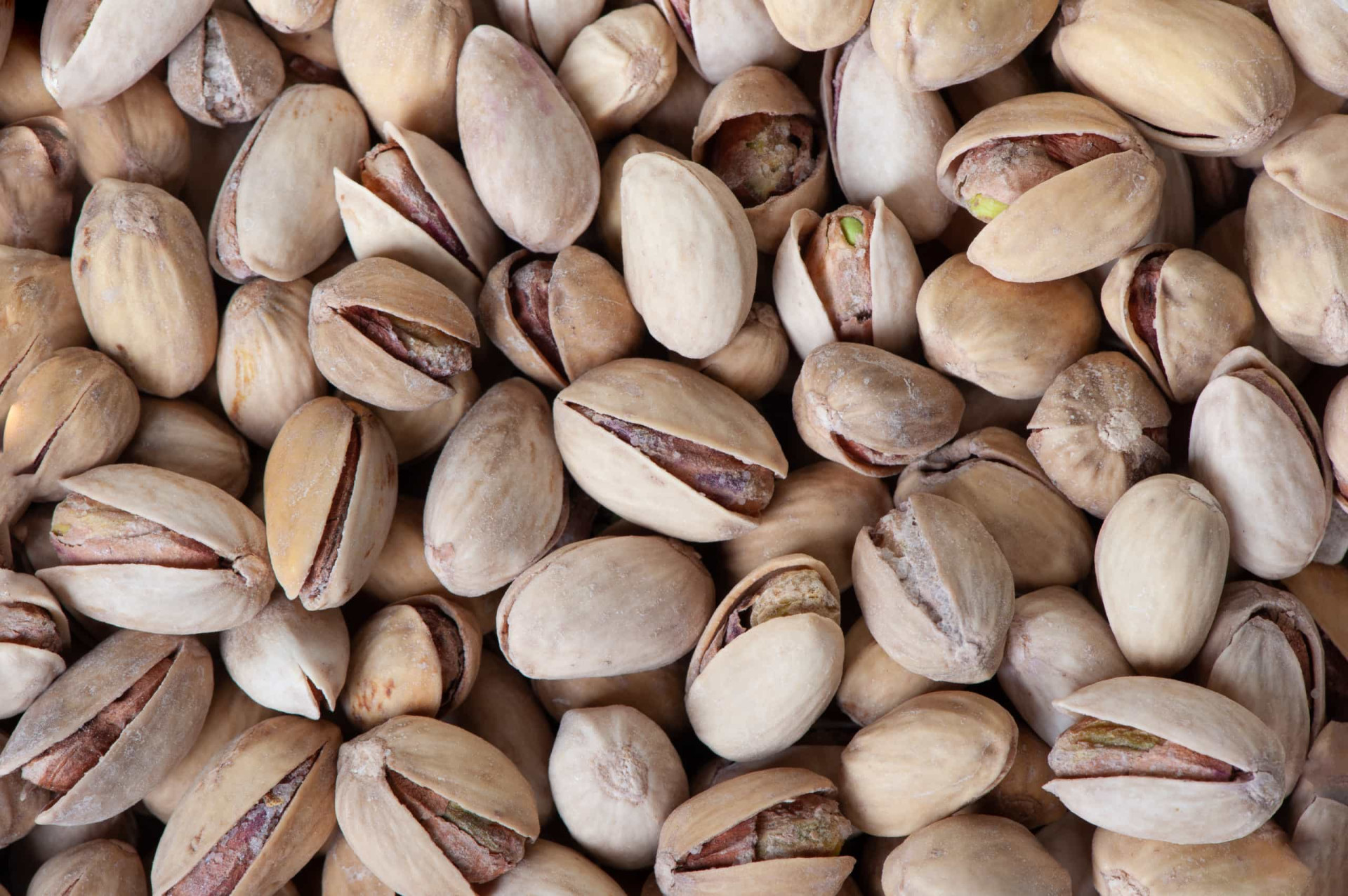 The healthiest midnight snacks around