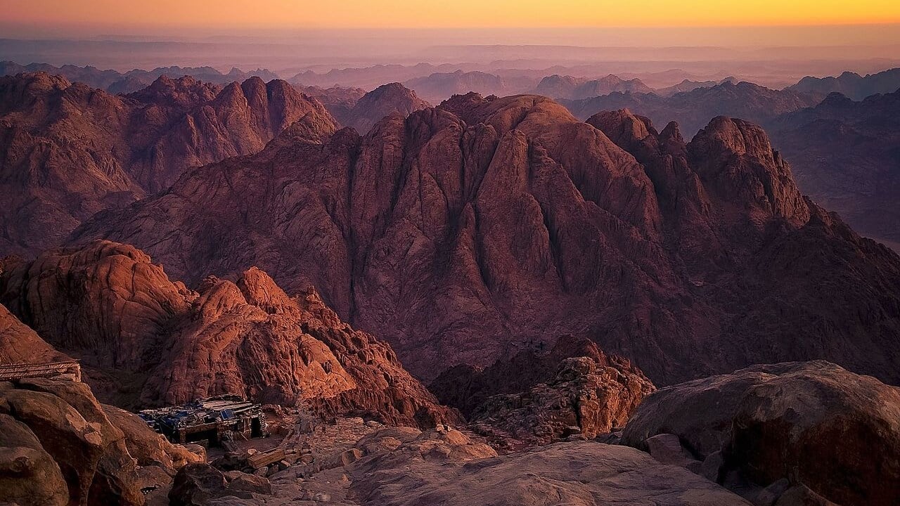 <p>This mountain is a holy place for Abrahamic religions as it is, according to biblical teaching, where the prophet Moses received the Ten Commandments. A sunrise hike is the best way to enjoy this landmark to the fullest. The summit has two main paths: Steps of Repentance and the Camel’s path. </p>