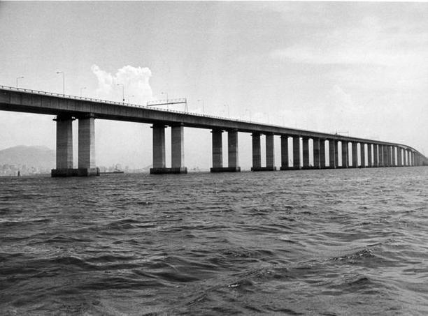 Vista da Ponte Rio-Niterói em 7 de março de 1974, três dias após a inauguração. Foto: Acervo Estadão