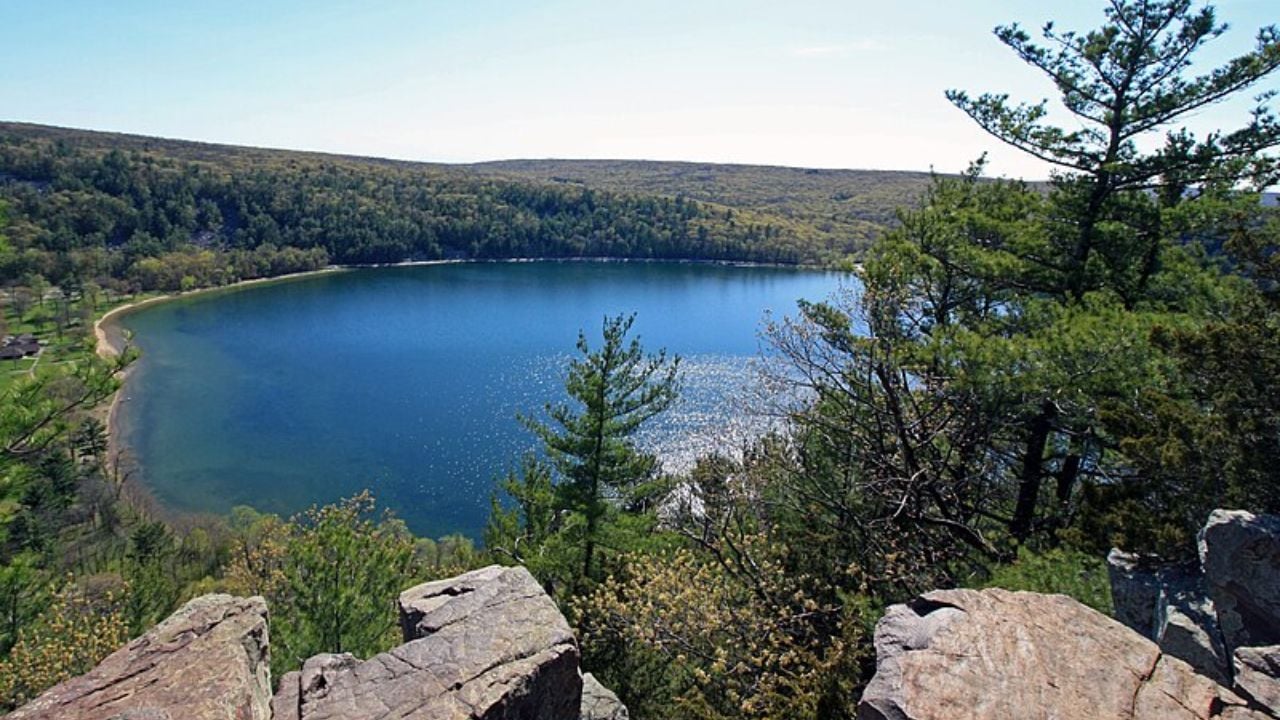 <p><span>Baraboo makes the perfect day trip getaway from the busy Chicagoland area. It’s best known for Devil’s Lake, a beautiful glacial lake ringed by hiking trails that offer challenging treks and unique rock formations. Dogs are allowed, a rarity for parks and trails!</span></p>