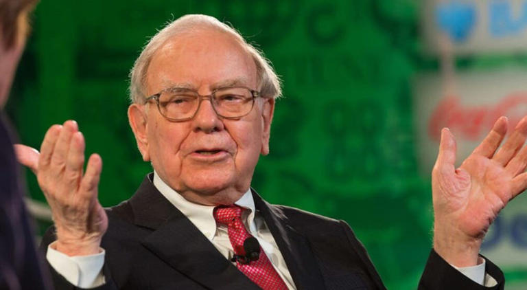 Warren Buffett Warns Of 'Casinolike' Behavior In Markets As Coinbase Crashes Because Of 'Heightened Traffic' From Its 'Robinhood Moment'
