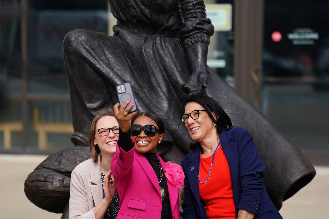 Harriet Tubman statue unveiled at Underground Freedom Center