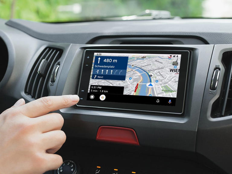 Android Auto: How to change or customize your view