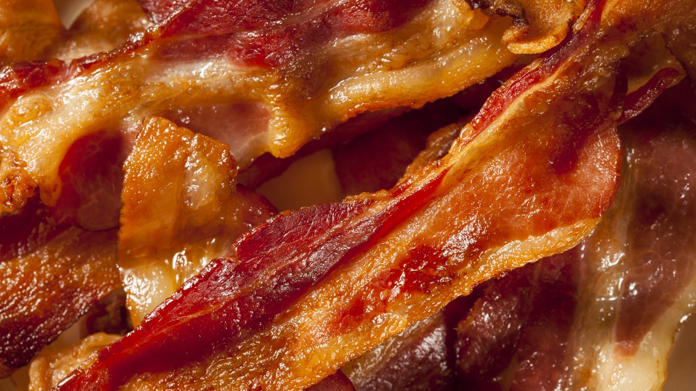 7 Bacon Brands To Avoid