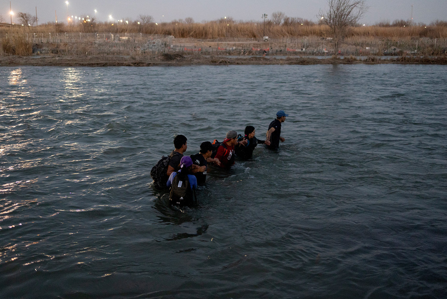 Supreme Court Temporarily Blocks New Texas Immigration Enforcement Law