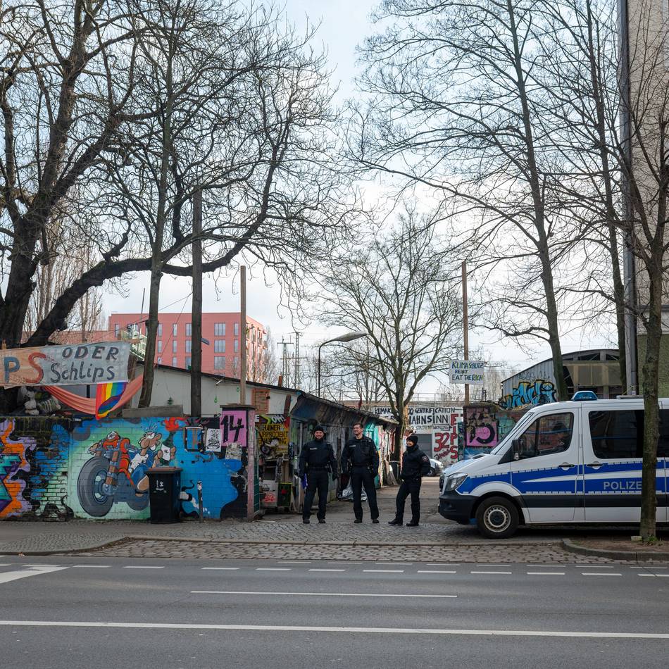 Linksradikale Posten Hinweise Auf Polizeimaßnahmen