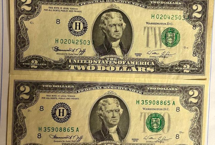 15 Reasons You Should Be Holding Onto $2 Bills