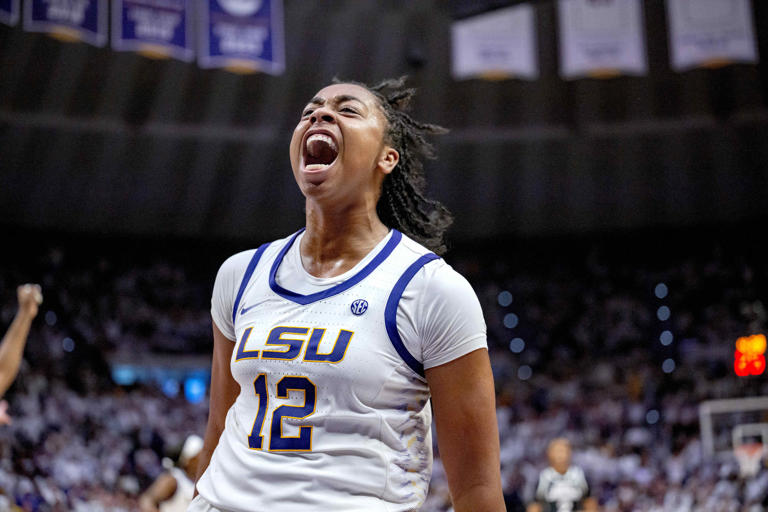 Lsus Mikaylah Williams Earns Sec Freshman Of The Year Honors 