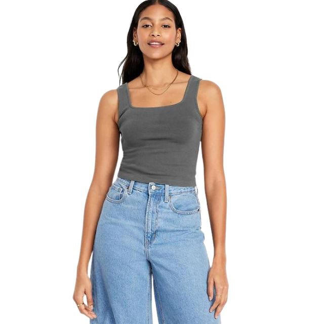 Crop Tops That Are the Perfect Length, According to Reviewers