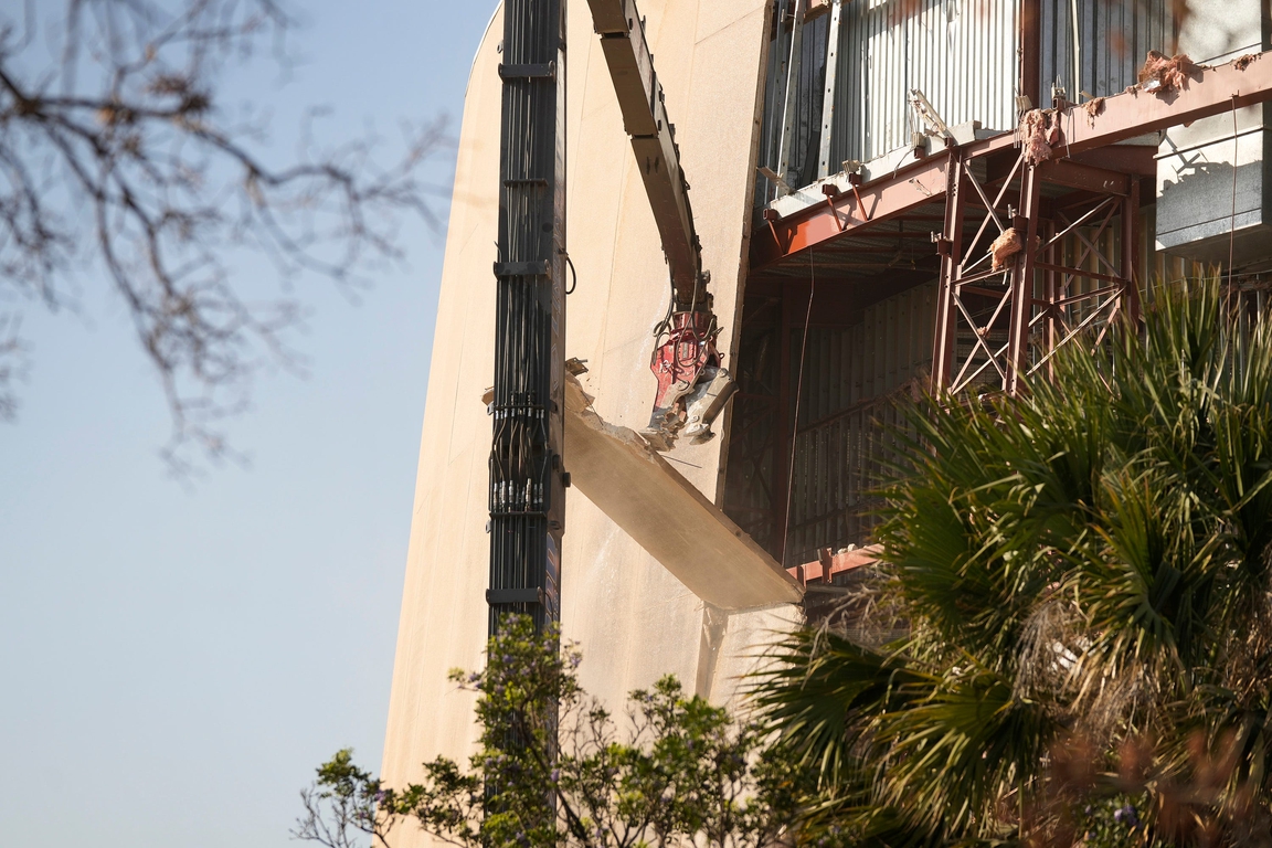 Photos: Demolition of legendary Texas arena continues