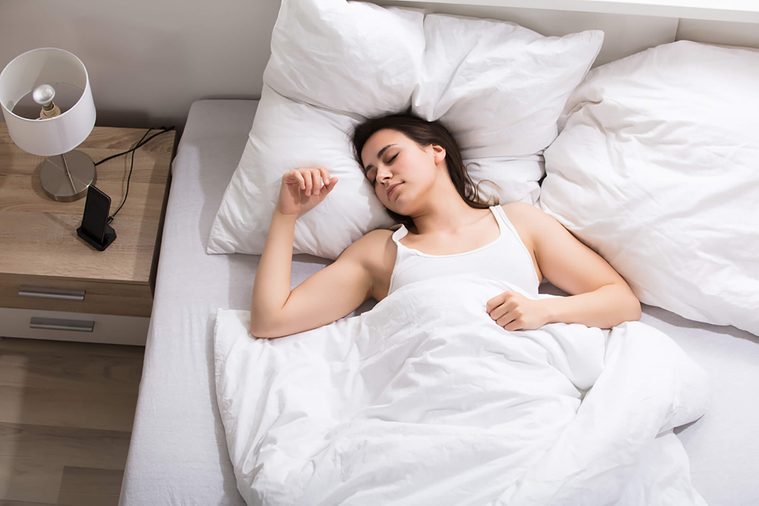 15_Health_Things-Sleep-Doctors-Never-Do-During-Daylight-Savings_757097680_Andrey_Popov