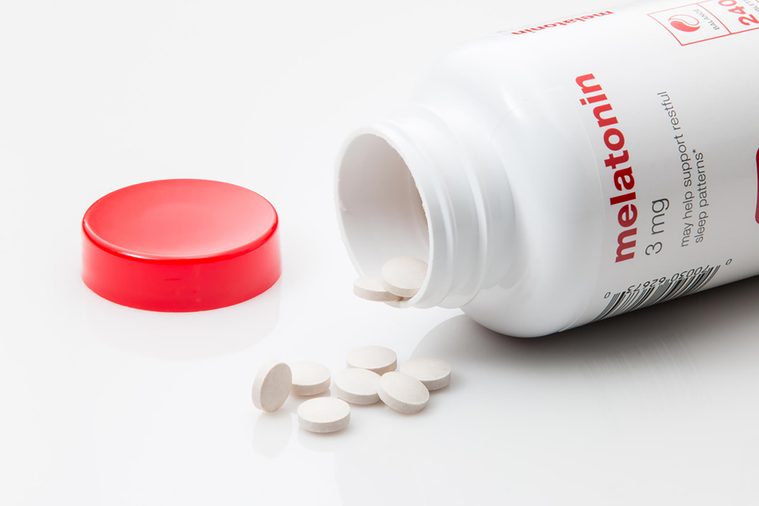 04_melatonin_Things-You-Need-to-Know-Before-Taking-Melatonin-for-Sleep_468550004_Terry-Putman