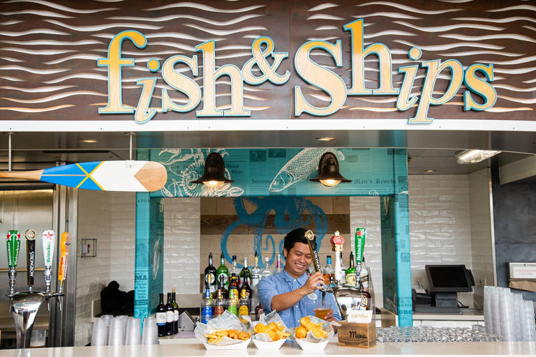 Fish & Ships Restaurant_Royal Caribbean