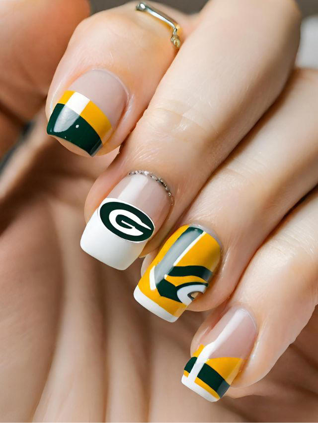 35+ Green Bay Packers Nail Designs And Ideas