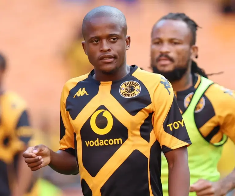 Kaizer Chiefs name starting XI for Cape Town City clash
