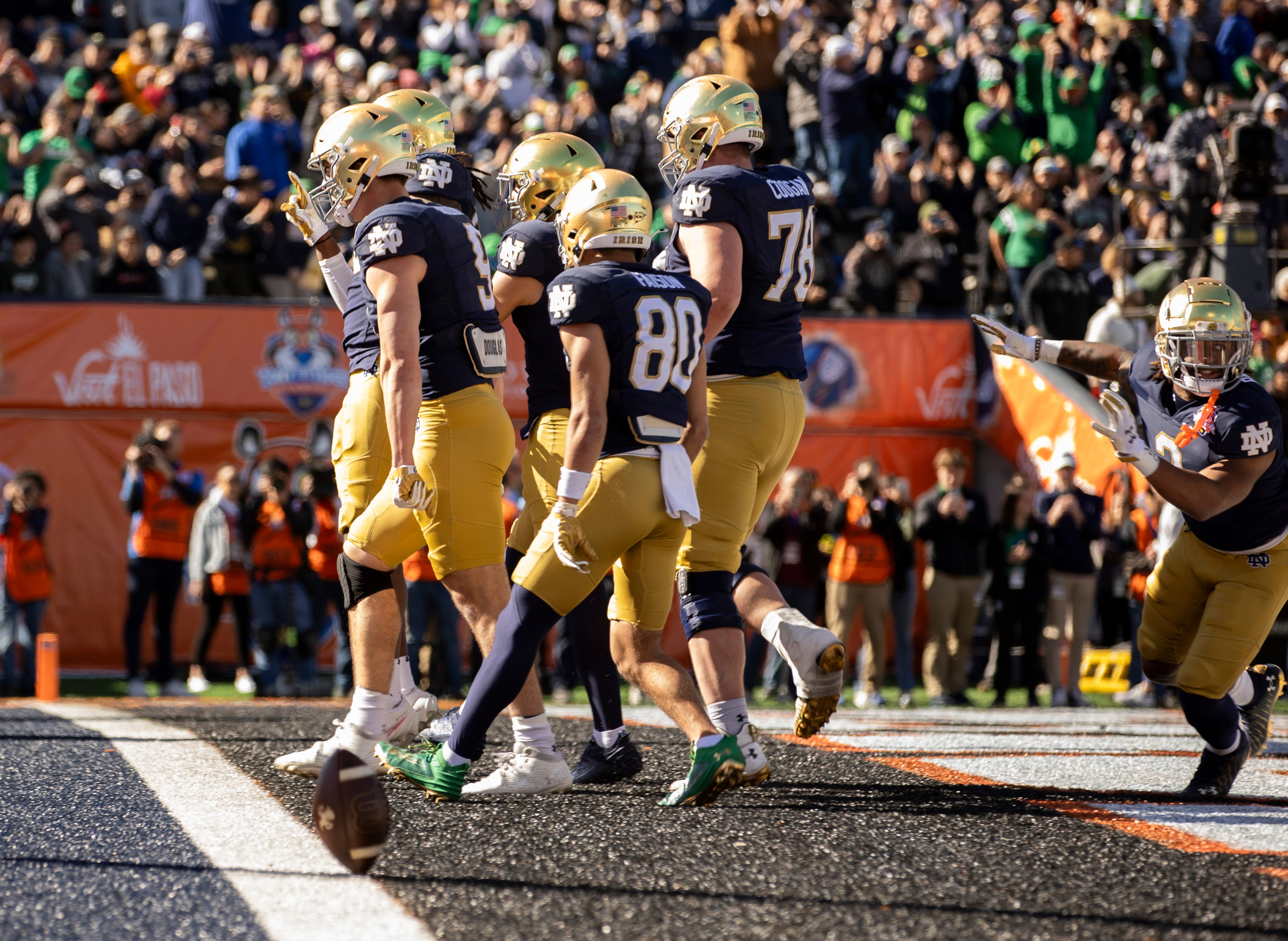 Notre Dame Football 2024 Irish Odds To Make 12 Team College Football   BB1jooEn.img