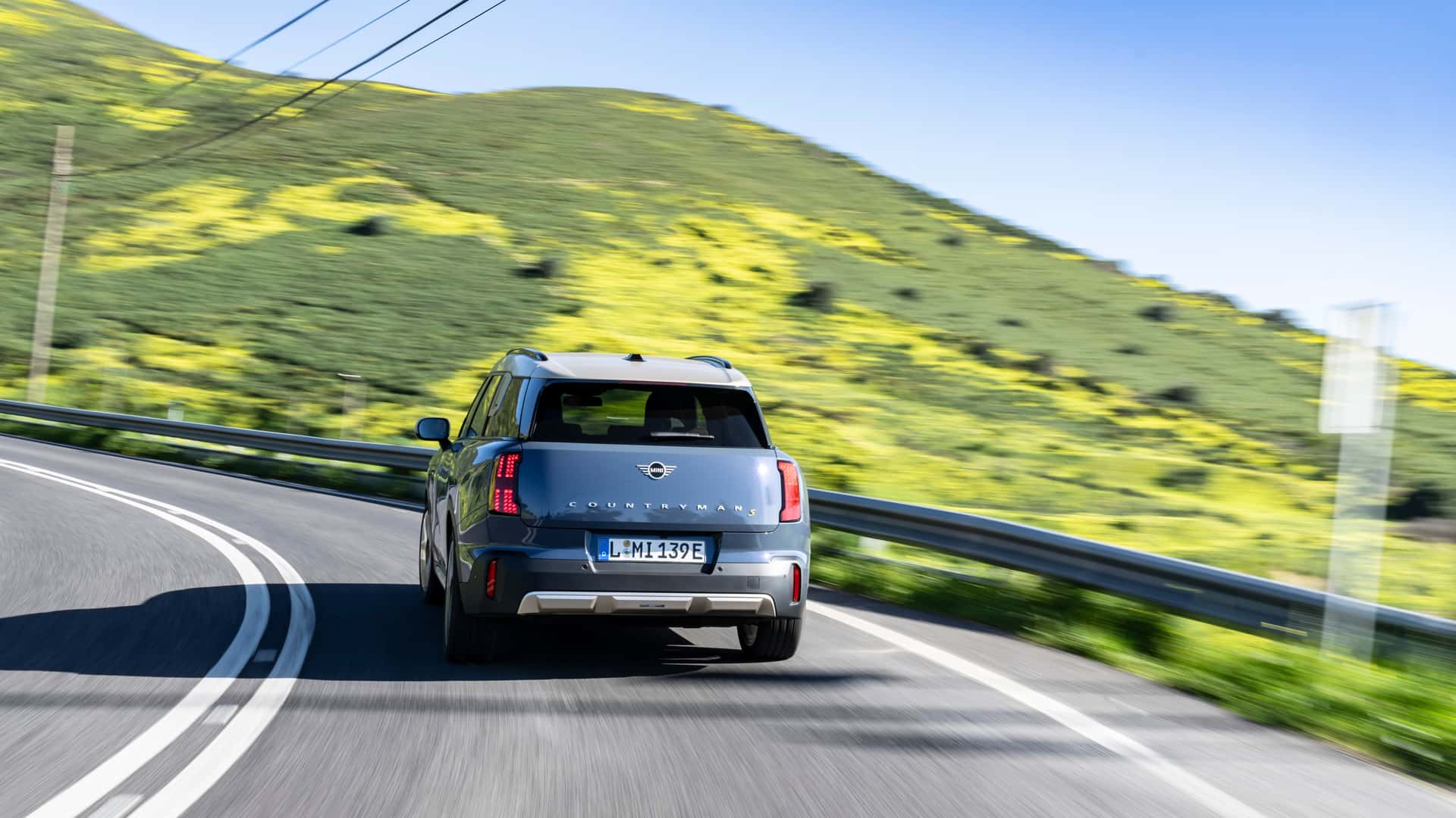 The 2024 Mini Countryman Makes The Most Sense As An EV   BB1jopdo.img