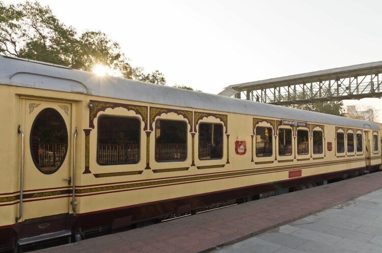 <p>Embark on a royal journey through Rajasthan aboard the Palace on Wheels, a luxury train adorned with intricate decor and indulgent amenities, visiting majestic palaces, forts, and vibrant markets.</p>