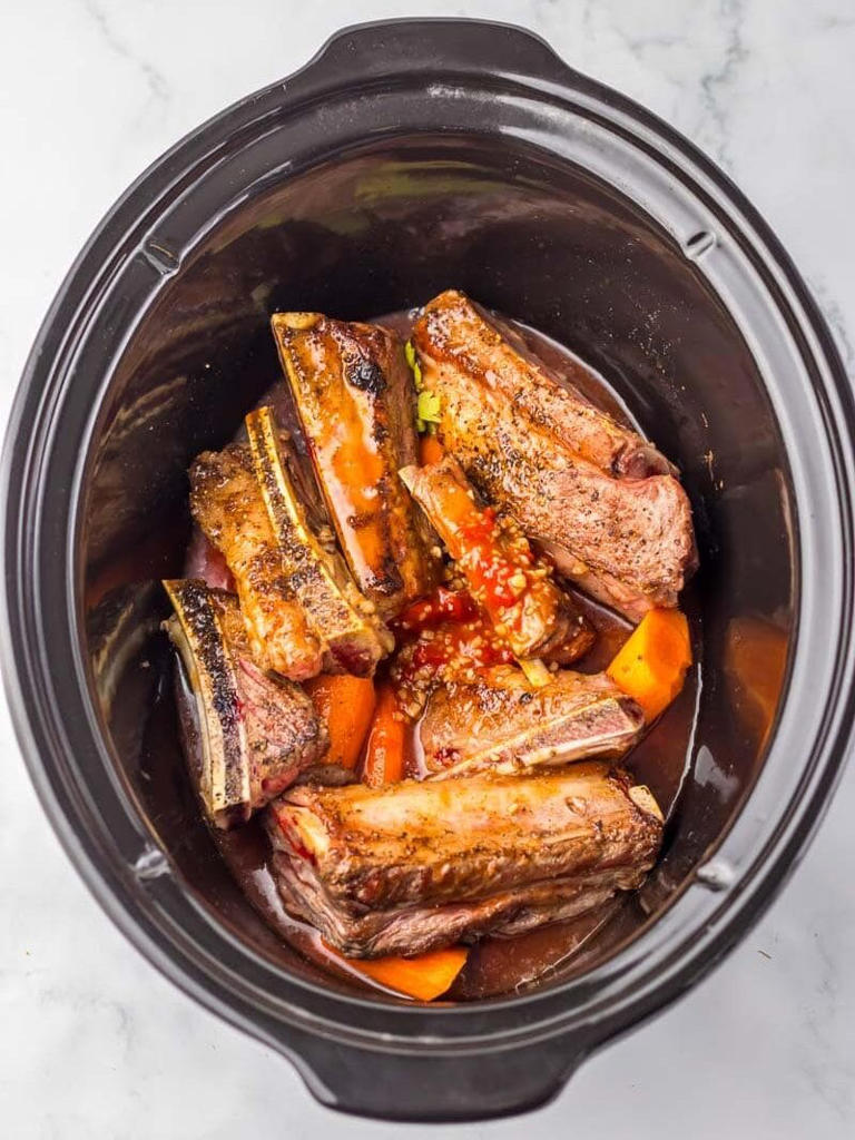 Slow Cooker Short Ribs Recipe