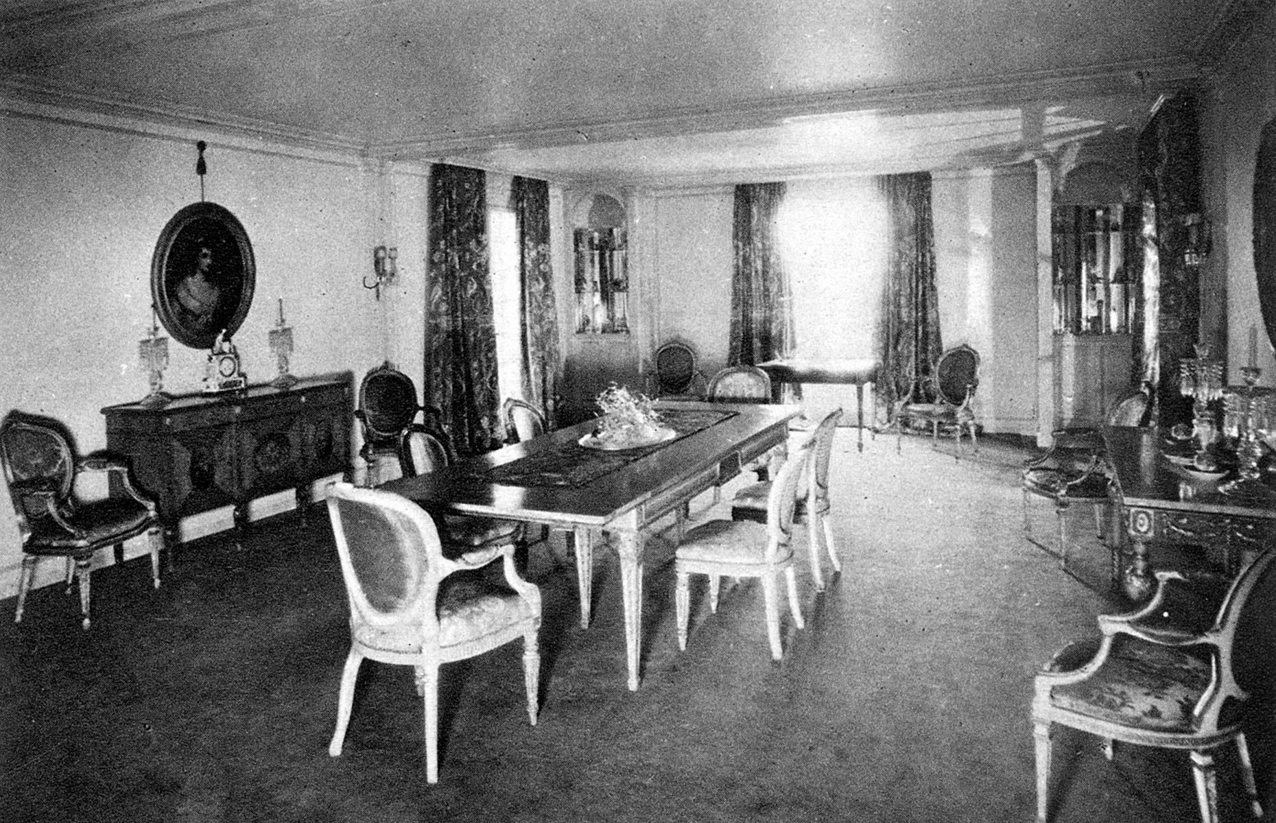 Virgin Australia announces small dogs and cats to be allowed in cabin