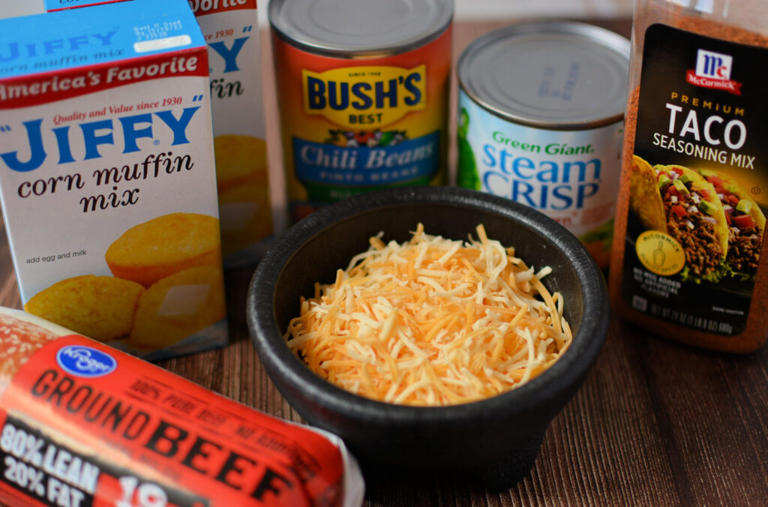 Easy Taco Cornbread Casserole