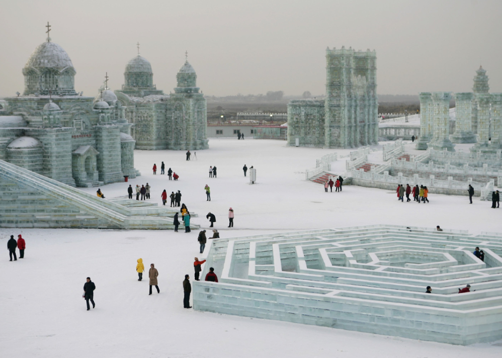 50 photos of incredible snow and ice sculptures that will blow your mind