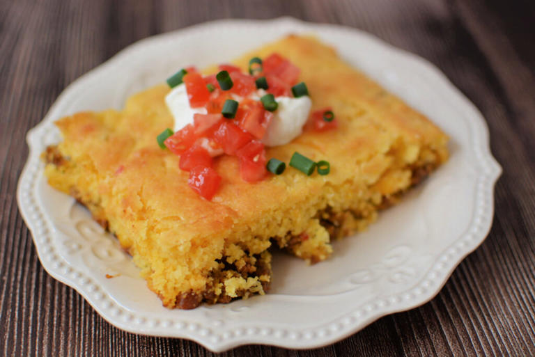 Easy Taco Cornbread Casserole