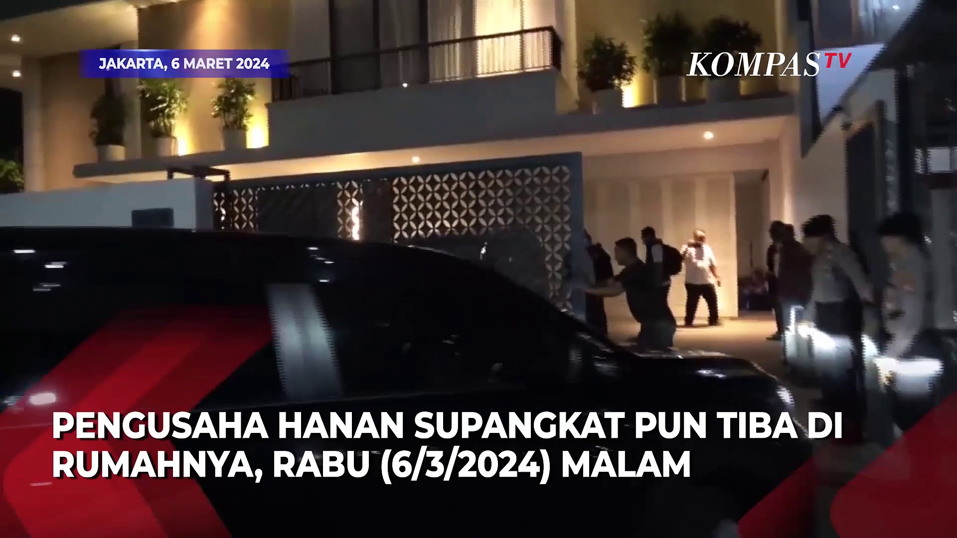 Penampakan Koper Dan Mesin Hitung Duit, Usai KPK Geledah Rumah ...