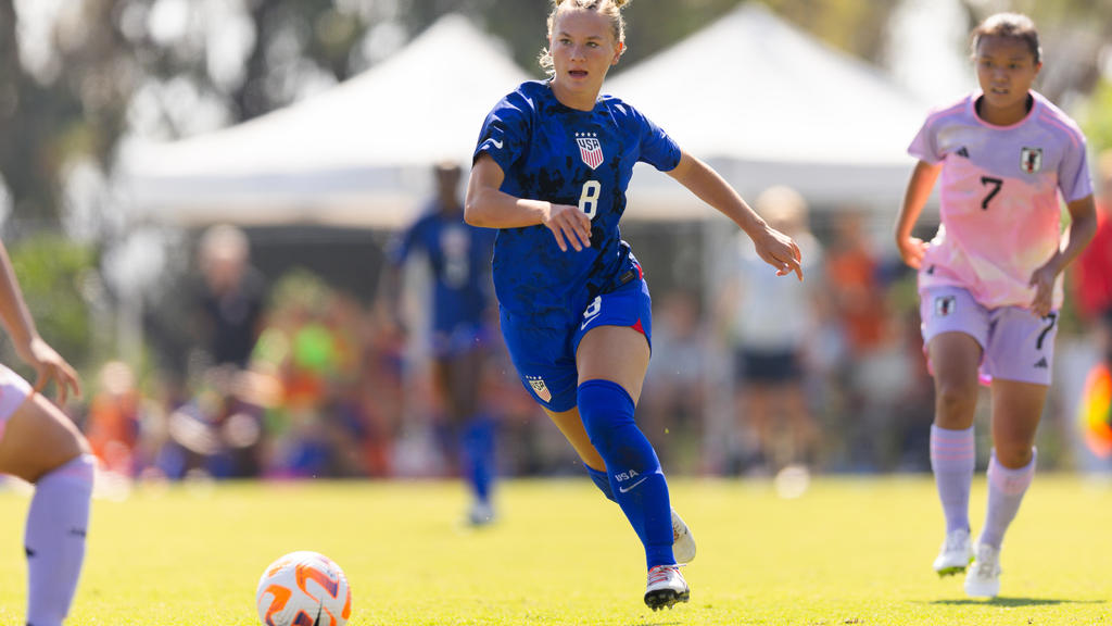 Southlake Soccer Sensation Kennedy Fuller Turns Pro At 16