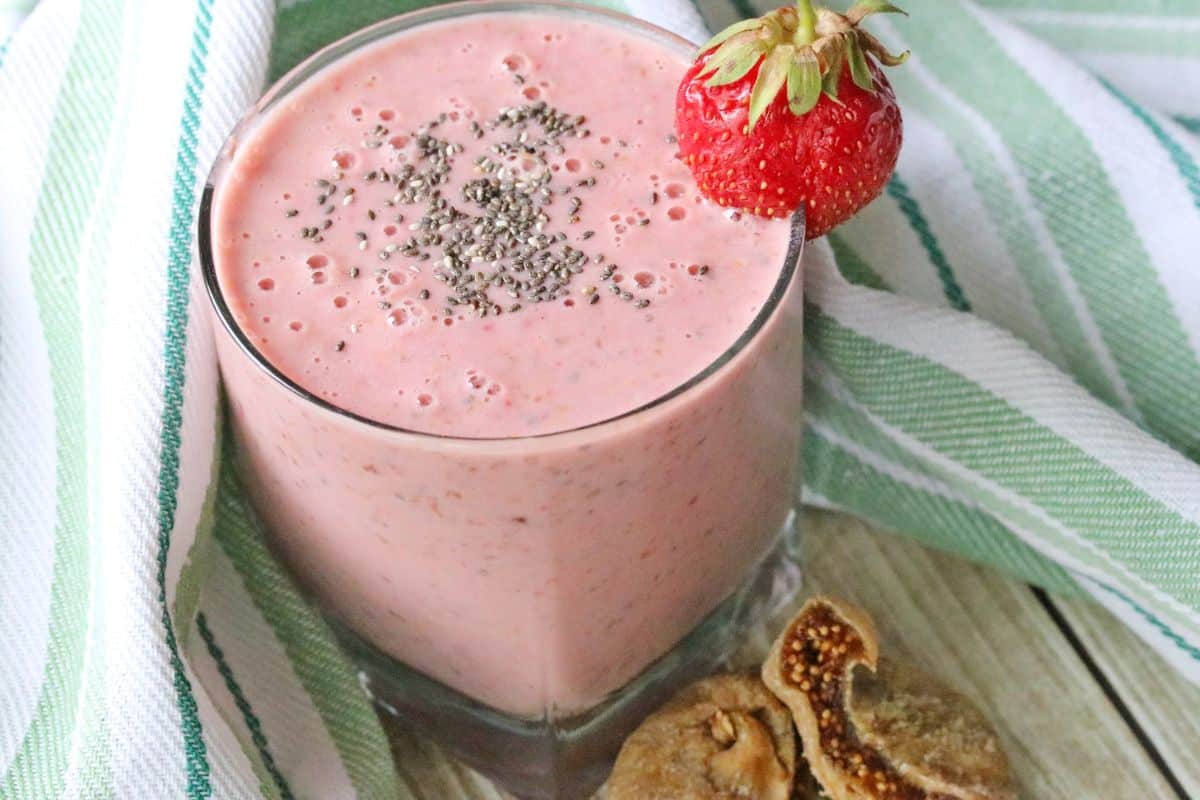 8 Best Smoothie Recipes For Maximum Energy   BB1jvBVH.img