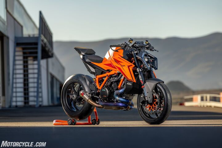 2024 KTM 1390 Super Duke R EVO Review – First Ride