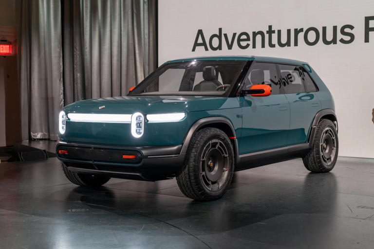 Surprise! Rivian R3, Rally-Inspired R3X Electric Crossovers Steal the ...