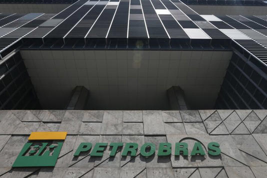 Petrobras tem lucro de R$ 124,6 bilhões em 2023, 33,8% menor do que o observado em 2022 Foto: Pedro Kirilos/Estadão