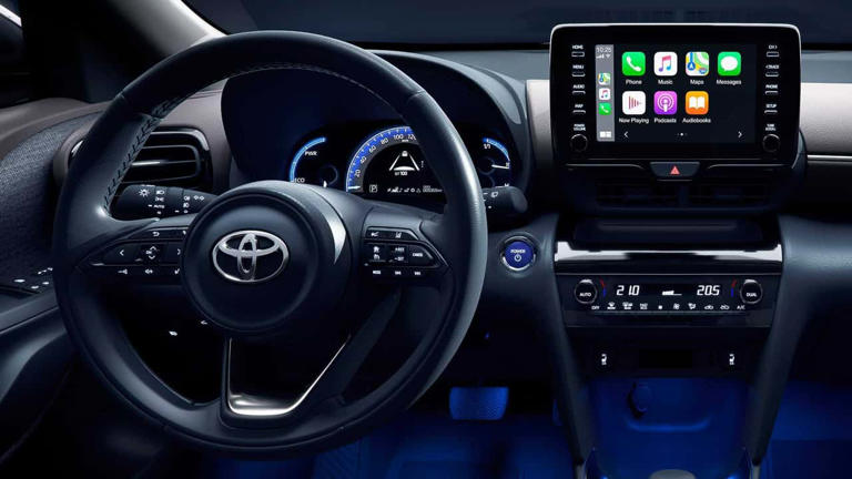 Toyota Yaris Cross 2024: su interior, al detalle