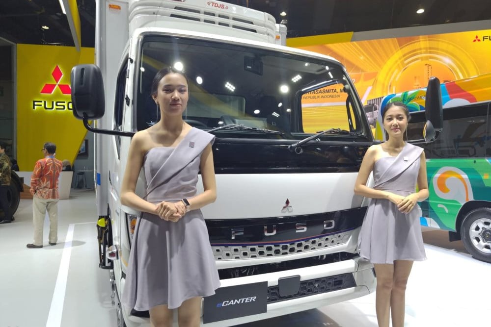 Mitsubishi Fuso Berencana Luncurkan Truk Listrik ECanter Pada GIIAS 2024