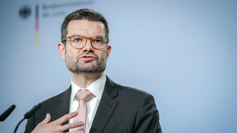 Ächtung von Kinderehen: SPD hält Vorschlag von Marco Buschmann für »völlig falsches Signal«