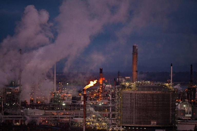 Grangemouth closure will see Scotland lose out on hundreds of highly ...