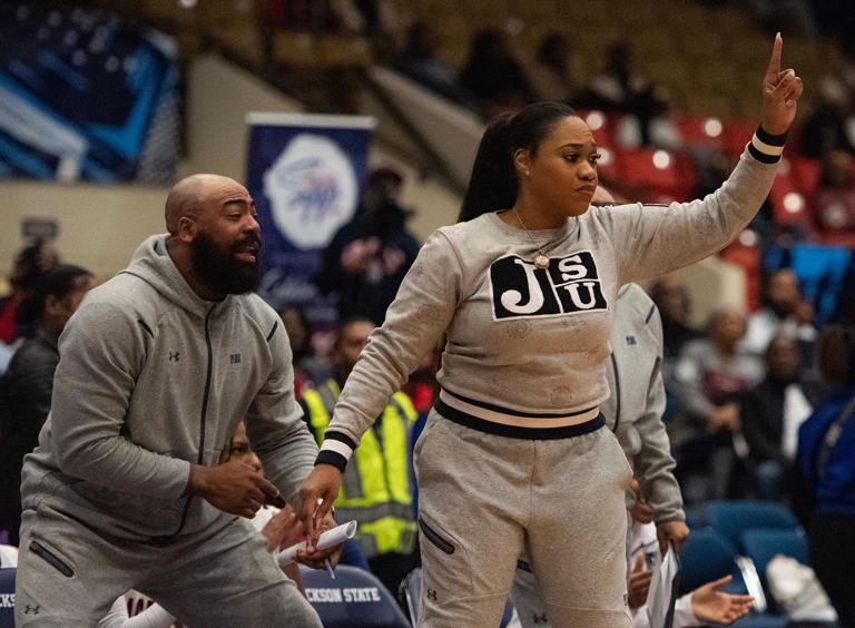 Why Dawn Staley congratulated Jackson State women's basketball, Tomeika ...