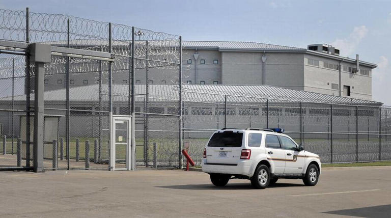 Second woman alleges repeated rape by prison staff member at Fort Worth ...