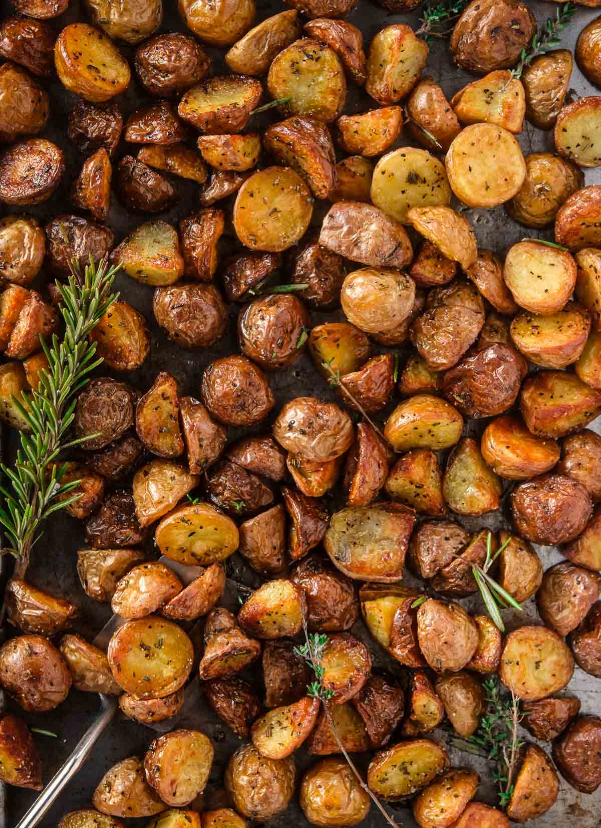 Easy Crispy Oven Baked Breakfast Potatoes