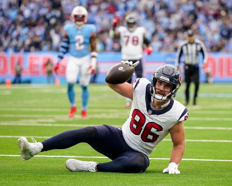 Texans TE Dalton Schultz will only count 7.94 million against the 2024