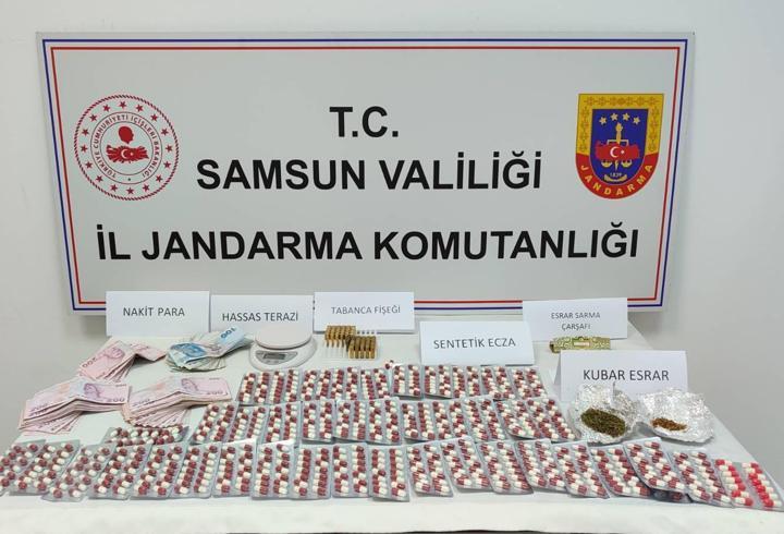 samsun'da uyuşturucuya 2 gözaltı