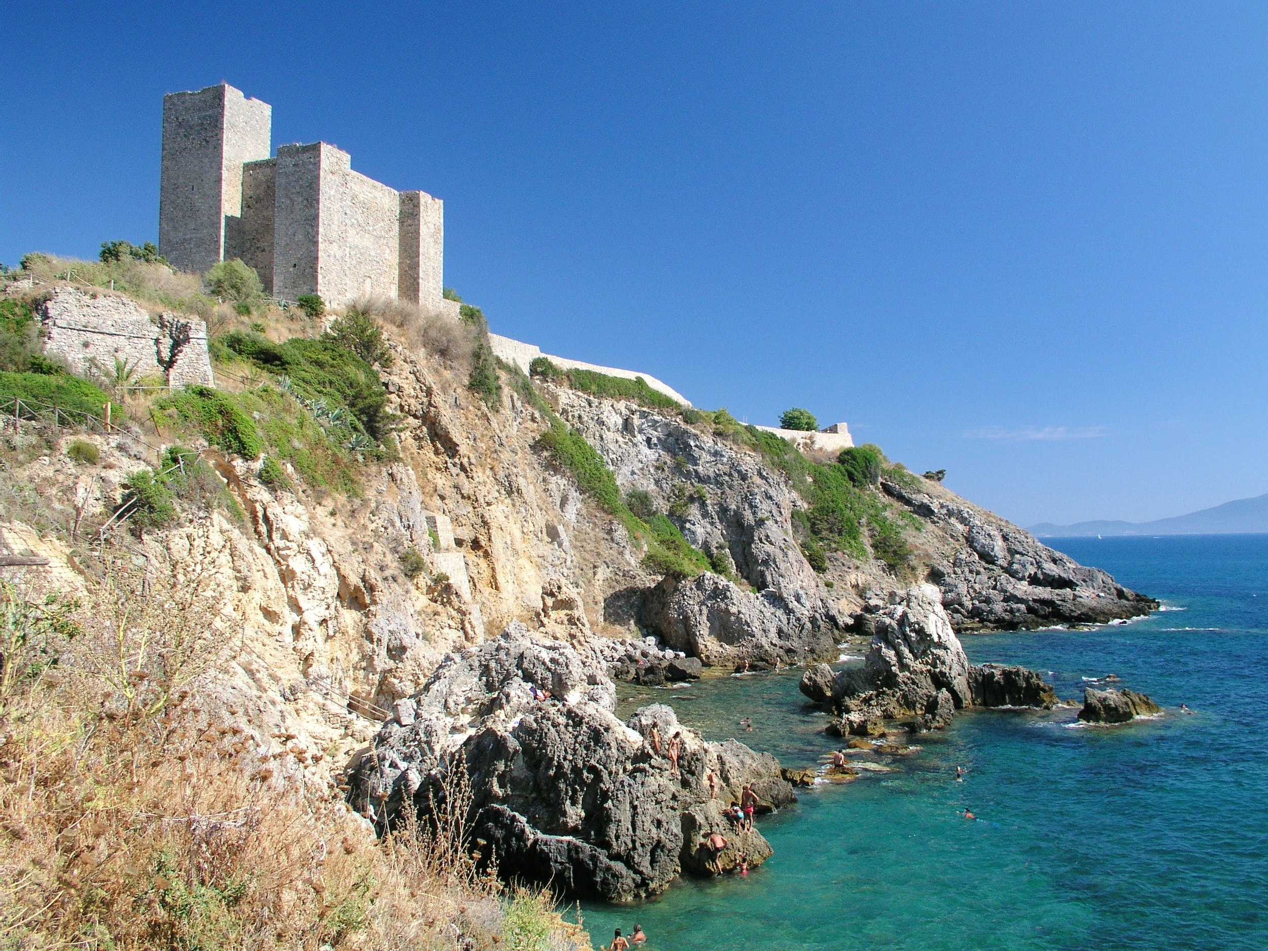 <p>Ok, so I guess Dell'Orso isn't the only place where you can swim in front of a castle. Talamone is another beach town with a castle. This one has a population of 200, three hotels, and a dozen restaurants. If you're looking for an escape, look no further. </p><p><a href='https://www.msn.com/en-us/community/channel/vid-cj9pqbr0vn9in2b6ddcd8sfgpfq6x6utp44fssrv6mc2gtybw0us'>Follow us on MSN to see more of our exclusive lifestyle content.</a></p>