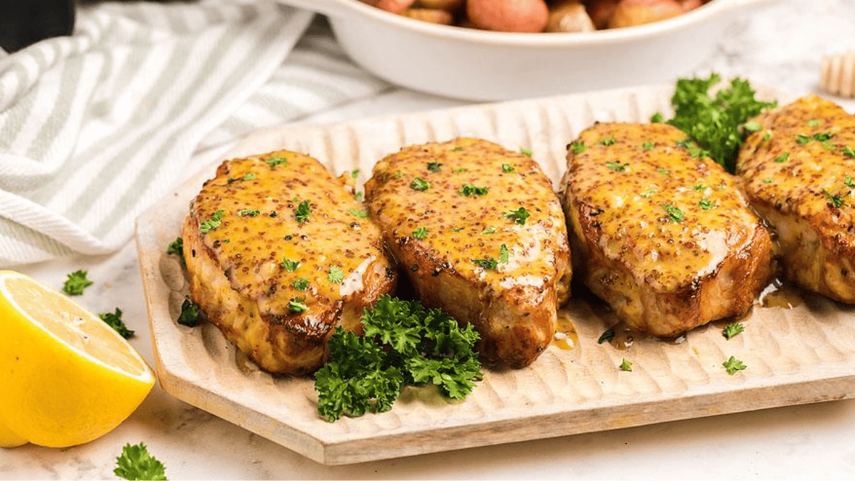 17 Easy Pork Chop Dinners: Weeknight-Friendly Recipes Your Family Will Love