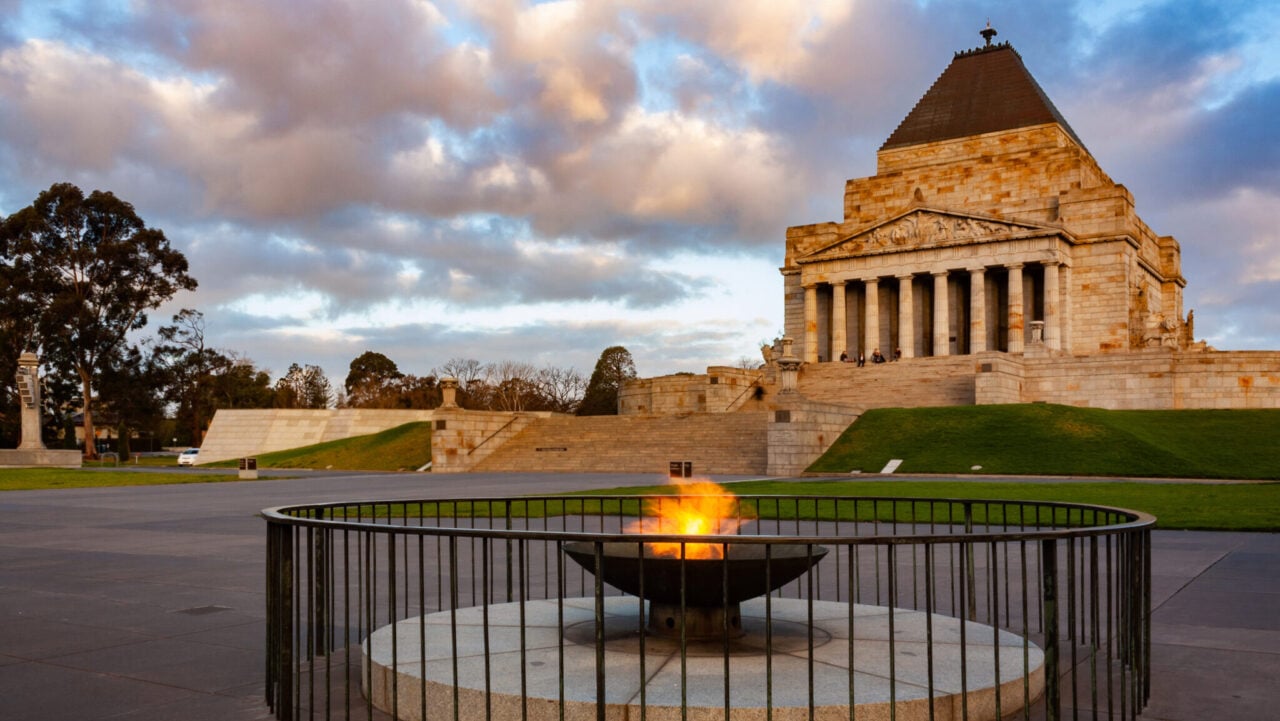 <p>The Shrine was originally built to serve as a memorial to the fallen soldiers who served in World War I, but today, it celebrates the bravery of Australians who sacrificed themselves in any war. It’s designed in the neoclassical style, and the Ray of Light shines on the commemorative stone every half hour.</p>