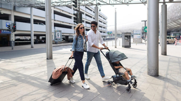 These light-yet-durable travel strollers quickly assemble on the go and offer easily accessible storage for your baby's essentials.