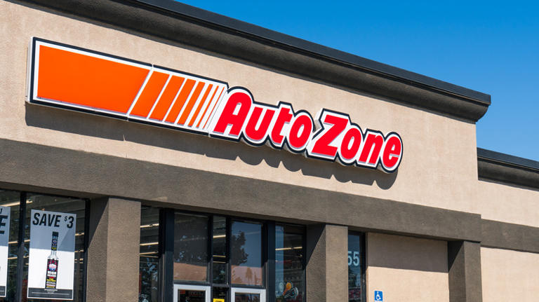 The 5 Best Budget-Friendly Tools Worth Buying From AutoZone