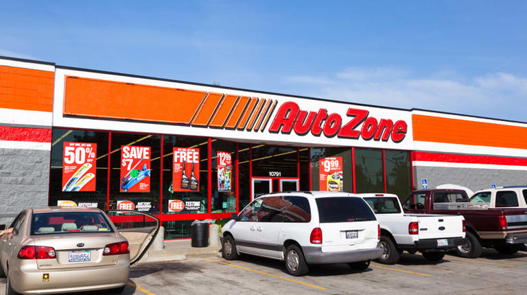 The 5 Best Budget-Friendly Tools Worth Buying From AutoZone