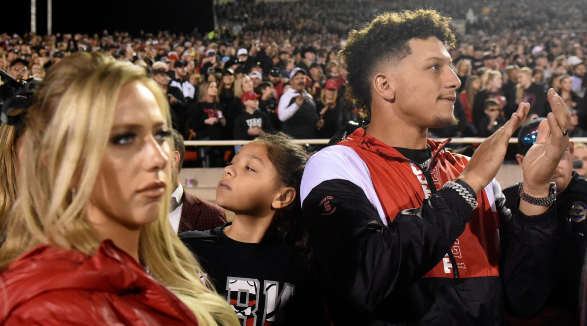 Patrick Mahomes Had Perfect Meme Response To Texas Tech Getting Crushed ...