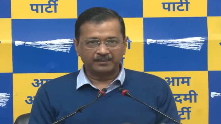 not resigning as cm is kejriwal's personal choice, but children cannot suffer because of it: delhi hc